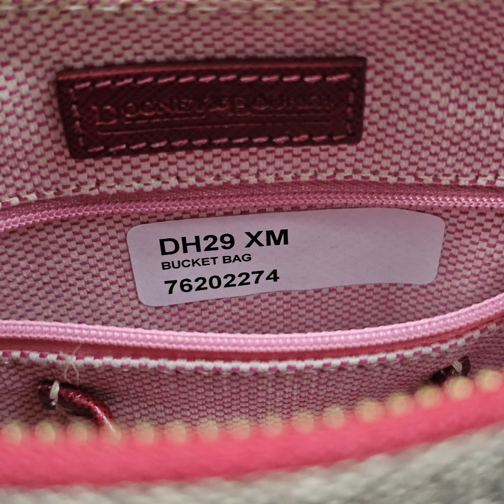 Dooney & Bourke Hobo Bucket Bag Canvas Hearts Signature Gray & Red Y2K DH29 - Picture 11 of 11